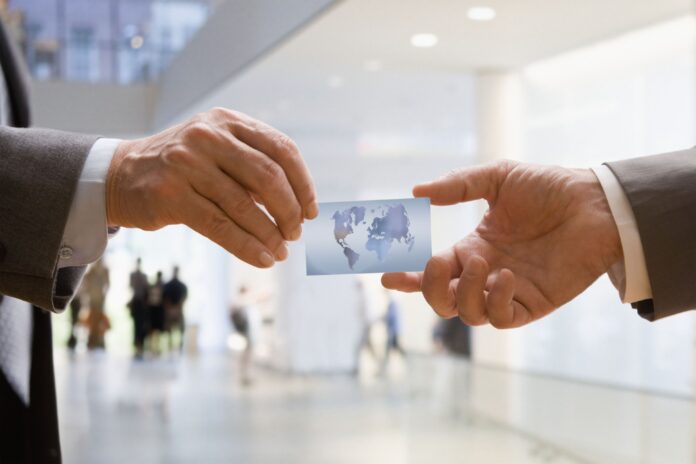 The Art of Exchanging Custom Business Cards at Business Events