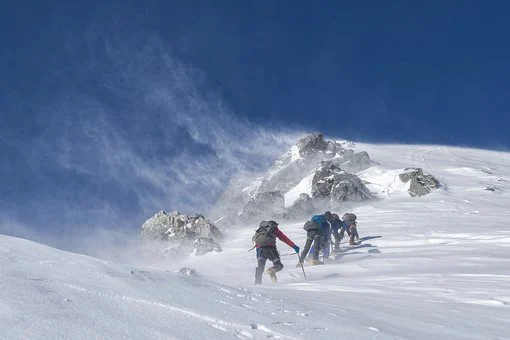 How to Plan for Khuiten Peak Trekking?