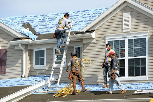 The Essential Checklist for Hiring an Affordable Roofing Company