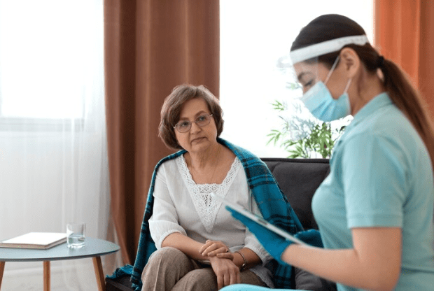 Benefits of Home Health Services in Los Angeles for Seniors