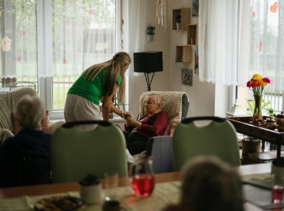 Assisted Living Services and Care Options for Seniors in Thousand Oaks
