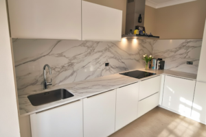 Why Quartz Worktops Essex Remain Popular in Modern Kitchens