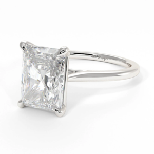 Solitaire Engagement Rings: What To Know Before You Choose One