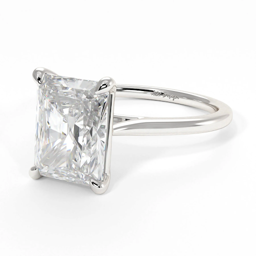 Solitaire Engagement Rings: What To Know Before You Choose One