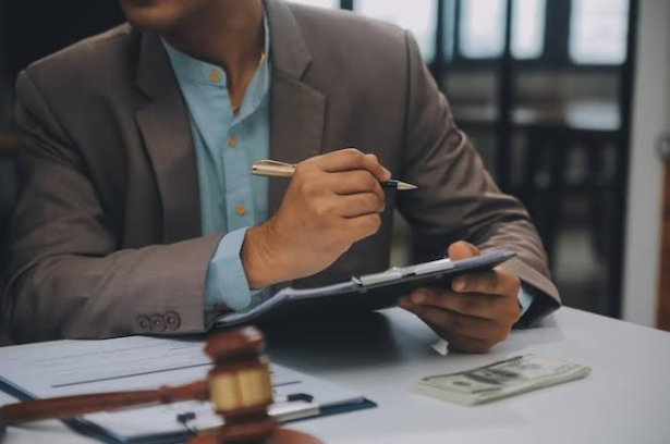 Debt Collection Lawyer in New York: Know Your Rights