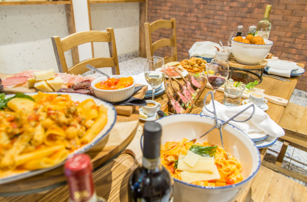 Italian Food in Windsor, Ontario: What Makes It Special?